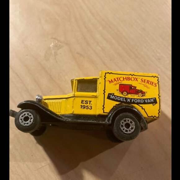 Matchbox Superfast Ford Model A Delivery Van Truck Matchbox Series Diecast 1979 - Picture 2 of 4